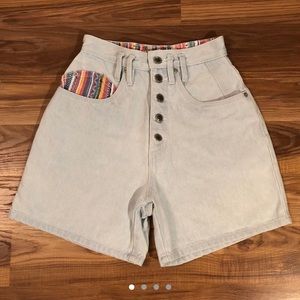 VINTAGE Rio by Stephen Mardon High Waisted Shorts